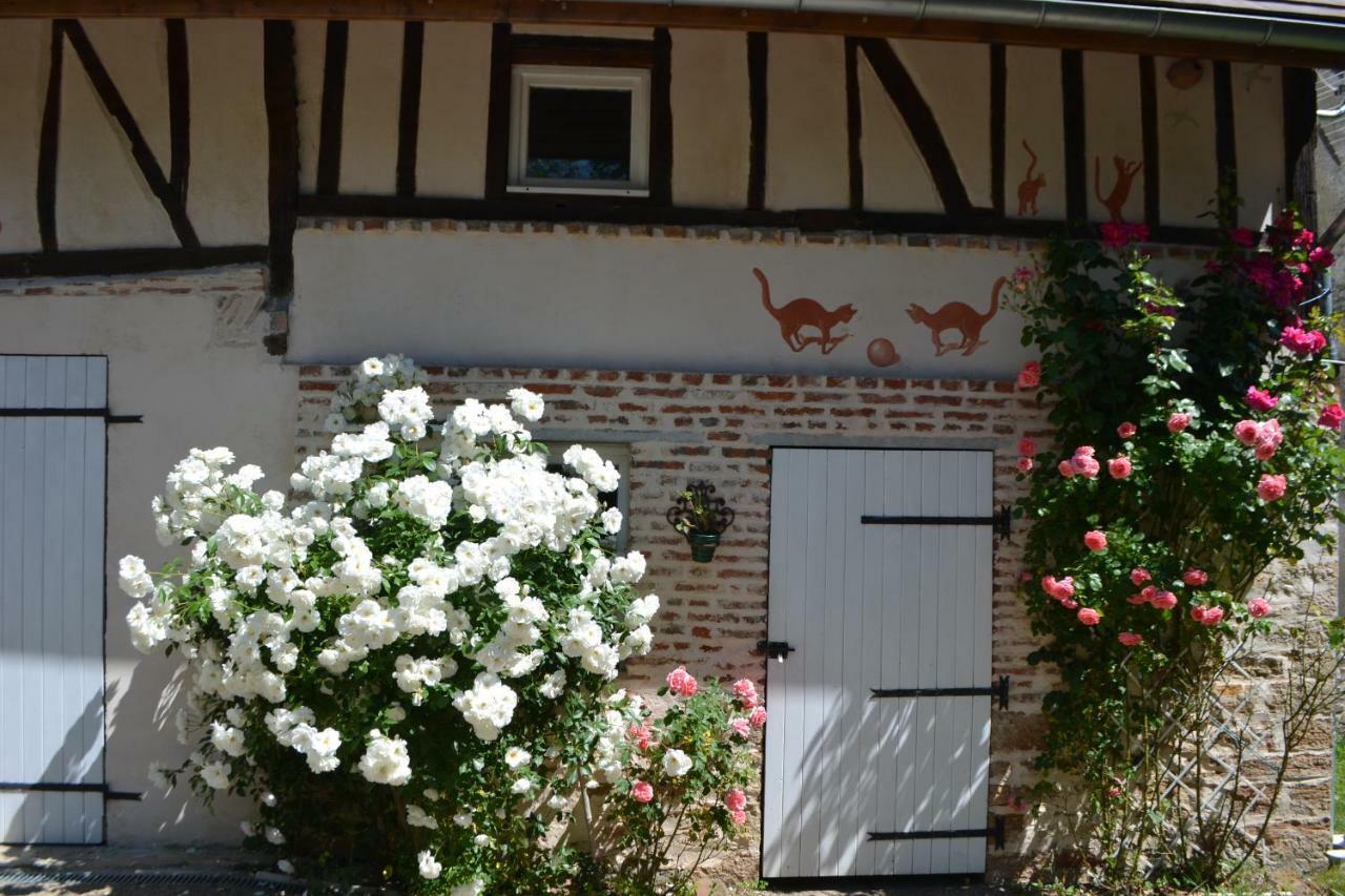 Bed and Breakfast La Licorne Lamarche-Sur-Saone Exteriér fotografie